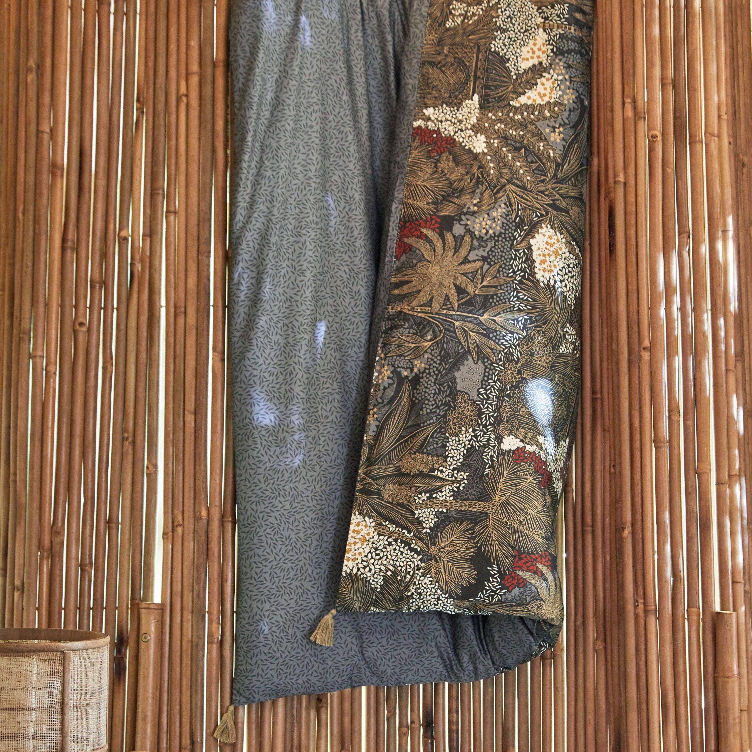 Courtepointe satin de coton Jardins de Babylone BLANC DES VOSGES