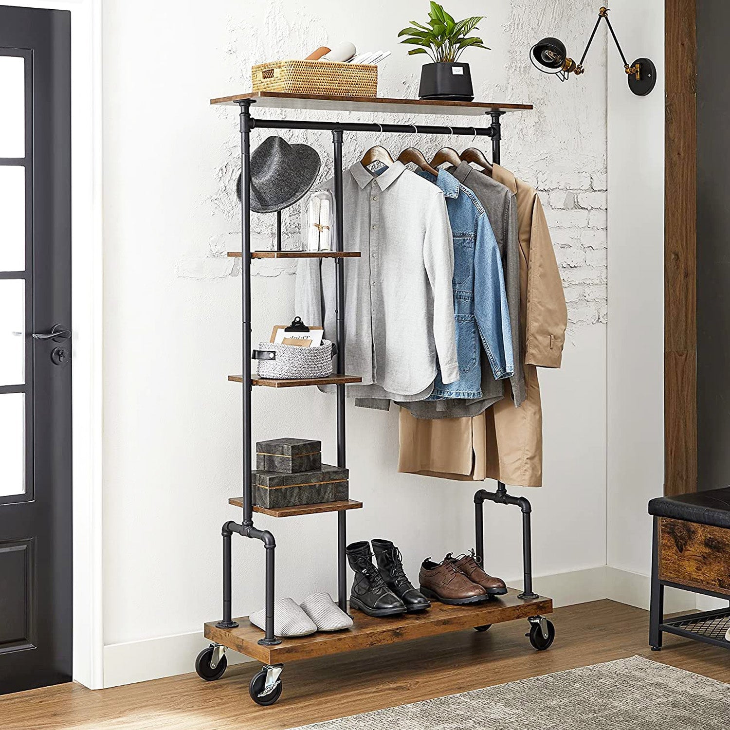 VASAGLE - Portant à Vêtements Mobile, Vestiaire sur Roulettes, Meuble d’Entrée, Portant à Vêtements à 5 Niveaux, Structure Métallique