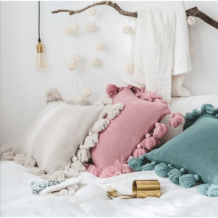 Housse de coussin tricotée bohème avec franges