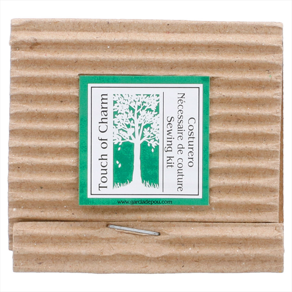 Nécessaires à couture, étui recyclé 6x6,5cm - vendu par 100 (PU 0,195€)