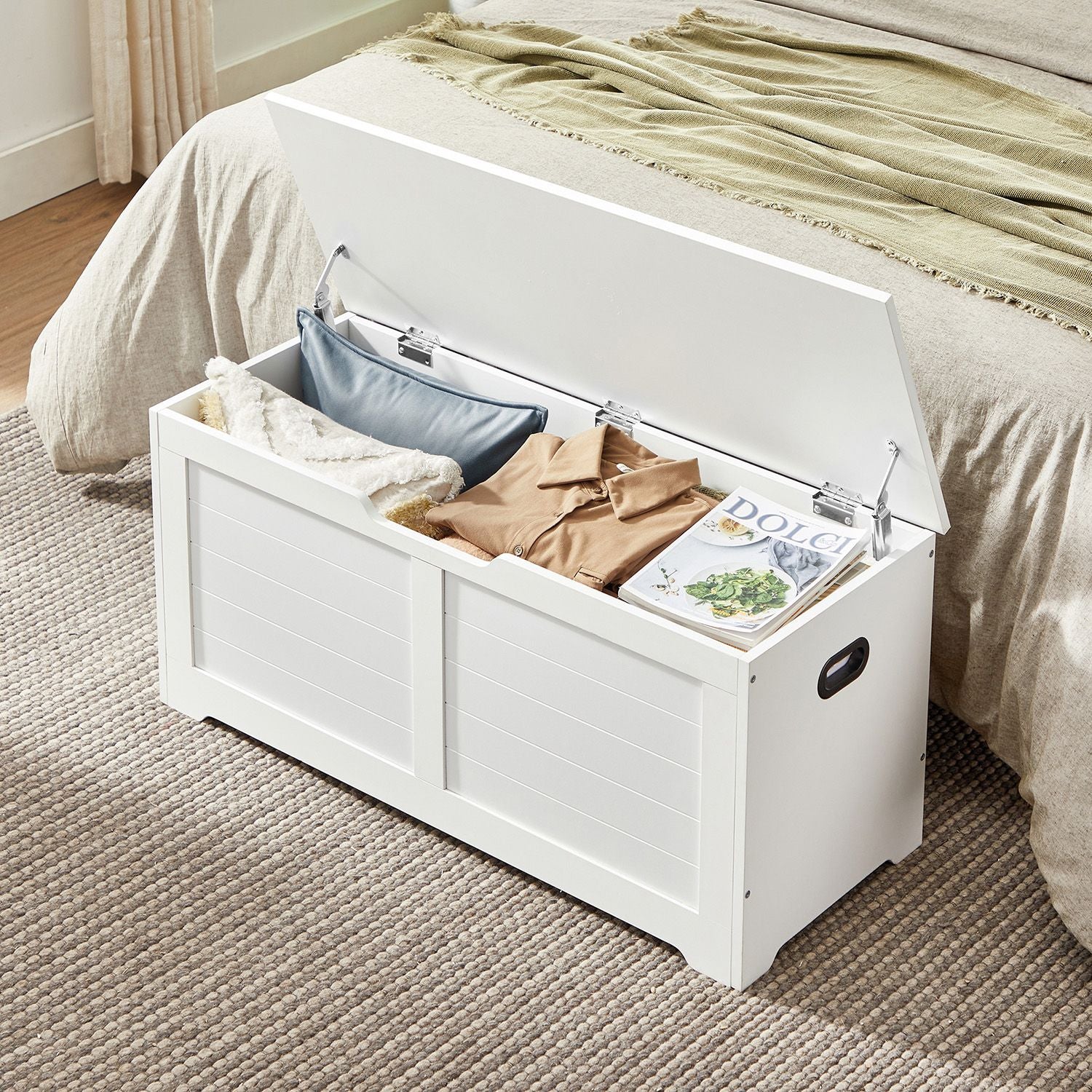 VASAGLE - Coffre de Rangement Intérieur, Banc à Chaussures, Pouf, Rangement pour Jouet Enfant, avec Charnières de Sécurité, Blanc Mat