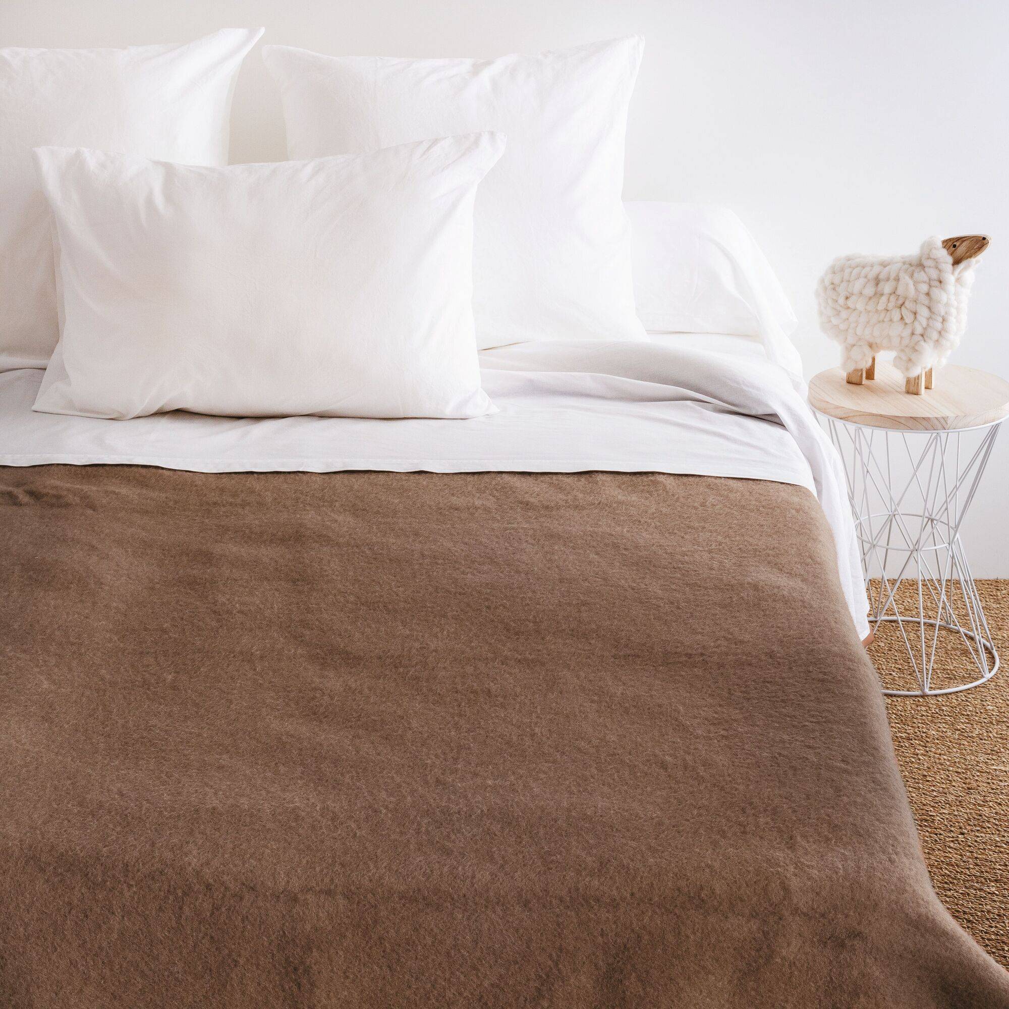 Couverture 100% laine Woolmark 500g Volta TOISON D'OR - Chamois/Blanchi - 220 x 240 cm